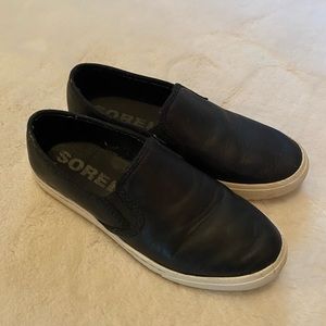 Black Sorel Slip Ons. Size 7.5